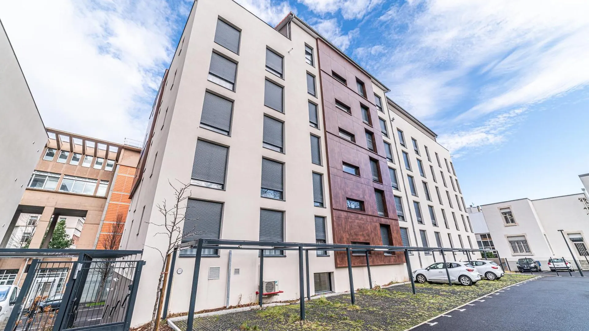 *** Aparthotel Break & Home Clermont-Ferrand Les Carmes Dechaux Francia